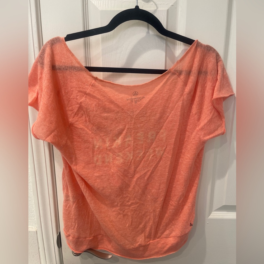 Alternative Top Small - Picture 3 of 3